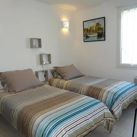 Maison Renovee Avec Jardin Privatif, Proche Des Sables D'olonne, Parking Et Wifi Inclus - Fr-1-426-226 בית נופש *