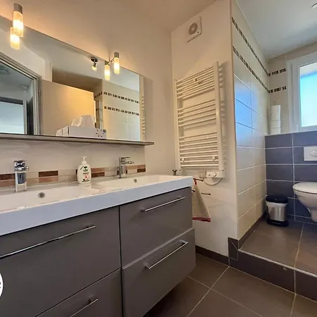 Maison Renovee Avec Jardin Privatif, Proche Des Sables D'olonne, Parking Et Wifi Inclus - Fr-1-426-226 * Les Sables-d'Olonne