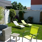 Maison Renovee Avec Jardin Privatif, Proche Des Sables D'olonne, Parking Et Wifi Inclus - Fr-1-426-226