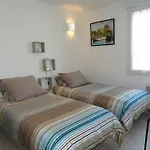 Maison Renovee Avec Jardin Privatif, Proche Des Sables D'olonne, Parking Et Wifi Inclus - Fr-1-426-226 펜션 *