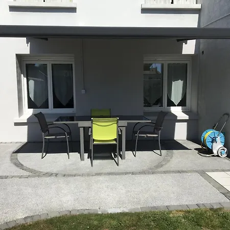 Maison Rénovée Avec Jardin Privatif, Proche Des Sables D'olonne, Parking Et Wifi Inclus - Fr-1-426-226 *