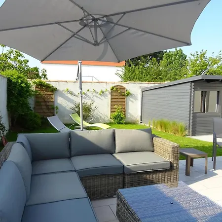 Maison Renovee Avec Jardin Privatif, Proche Des Sables D'olonne, Parking Et Wifi Inclus - Fr-1-426-226 Holiday home