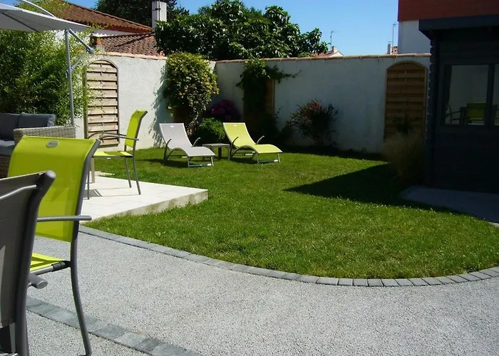 Maison Renovee Avec Jardin Privatif, Proche Des Sables D'olonne, Parking Et Wifi Inclus - Fr-1-426-226 Les Sables-dʼOlonne