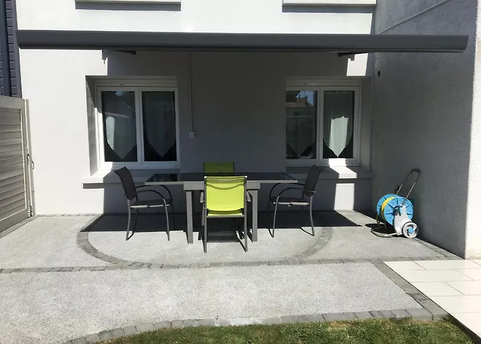 Maison Renovee Avec Jardin Privatif, Proche Des Sables D'olonne, Parking Et Wifi Inclus - Fr-1-426-226 *